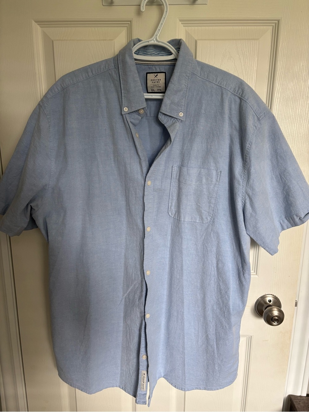 Denver Hayes Light Blue Short-Sleeve Button-Down Shirt with Chest Pocket